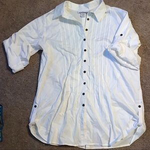 NWOT Serengeti Back Buttonsd Tunic
